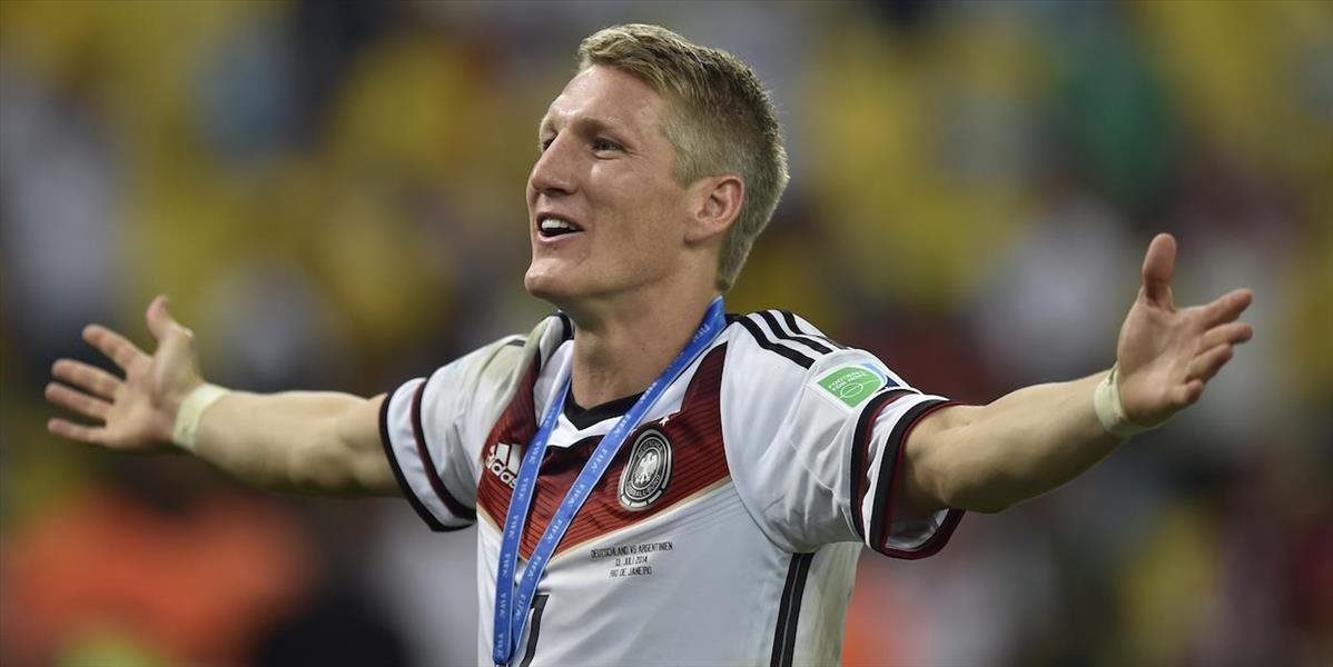Schweinsteiger si môže hľadať nový klub, v šatni A tímu uvoľnil miesto