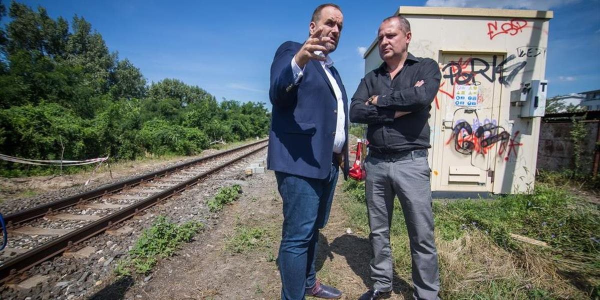 FOTO Vrakuňa bude mať od septembra dočasnú vlakovú zastávku