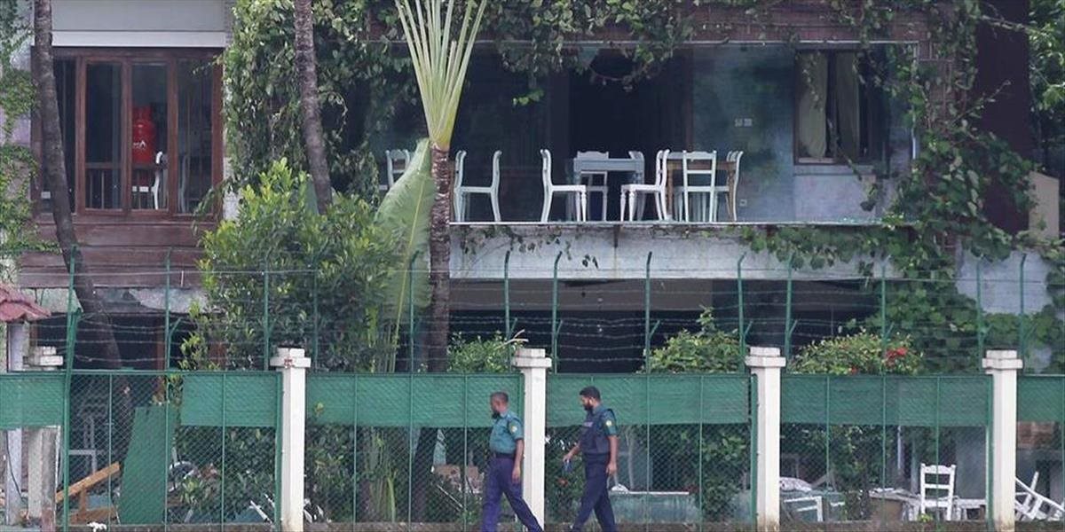 Bangladéšská polícia vypísala odmenu za dolapenie strojcov útoku v Dháke