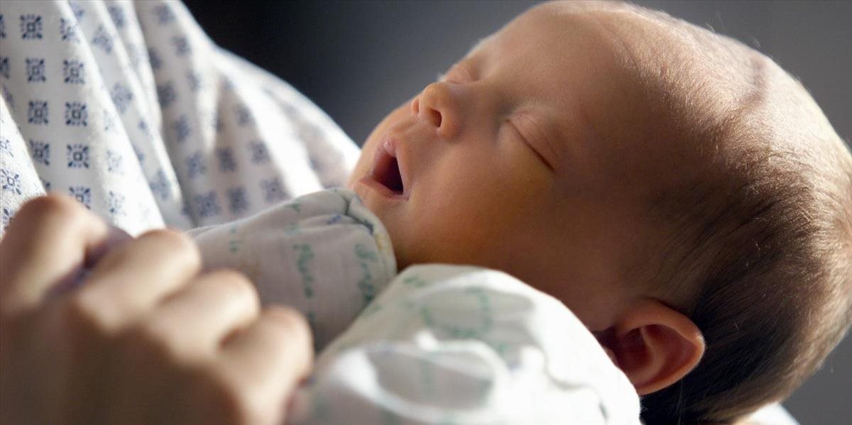 Škandál v trenčianskej nemocnici: O novorodencov sa starala opitá žena