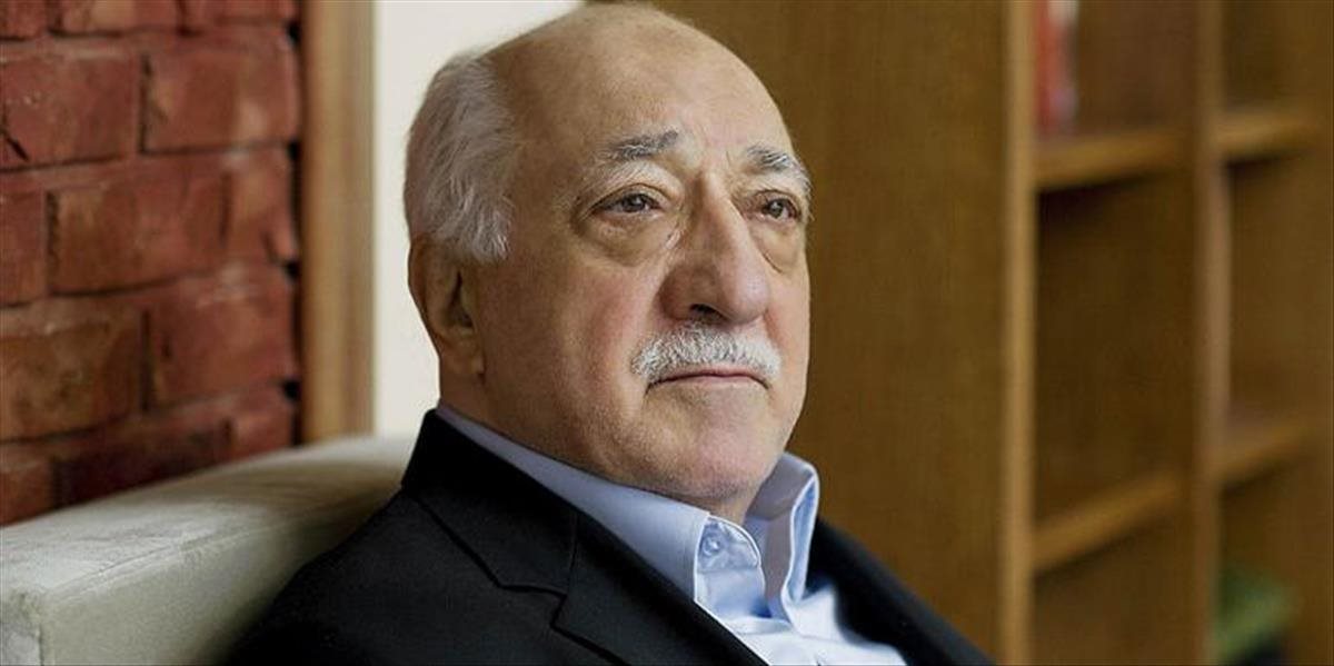 Turecký súd vydal zatykač na duchovného Fethullaha Gülena