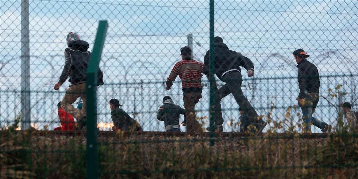 Maďarské ministerstvo vnútra: Medzi migráciou a terorizmom je zrejmá súvislosť
