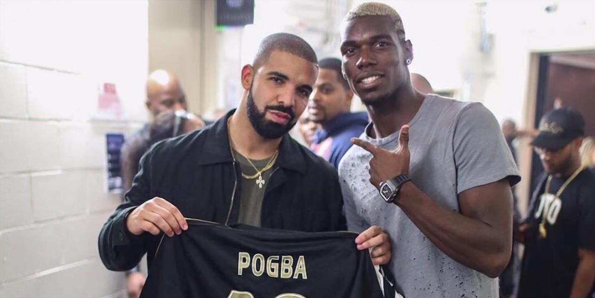 Drake dostal od Paula Pogbu dres Juventusu Turín