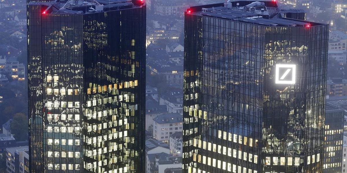 Ekonómovia uvažujú aj o zoštátnení Deutsche Bank