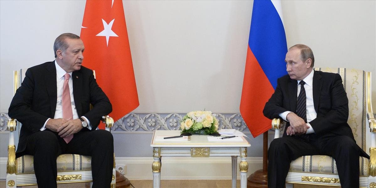 Erdogan sa stretol s Putinom, označil ho za drahého priateľa