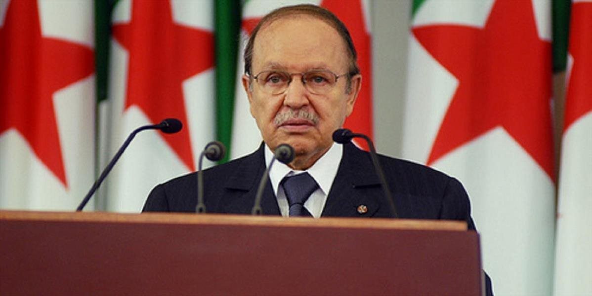 Alžírsky súd potvrdil novinárovi dva roky väzenia za urážku prezidenta
