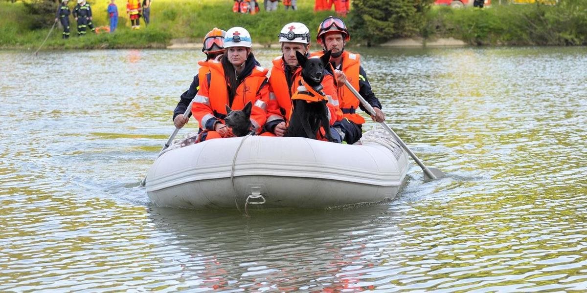 Záchranári na Balatone zachránili túto sezónu vyše 200 ľudí
