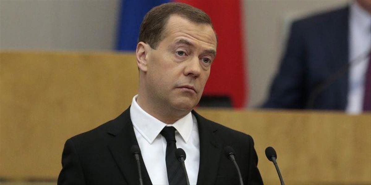 Medvedev: Rusko možno preruší diplomatické vzťahy s Ukrajinou