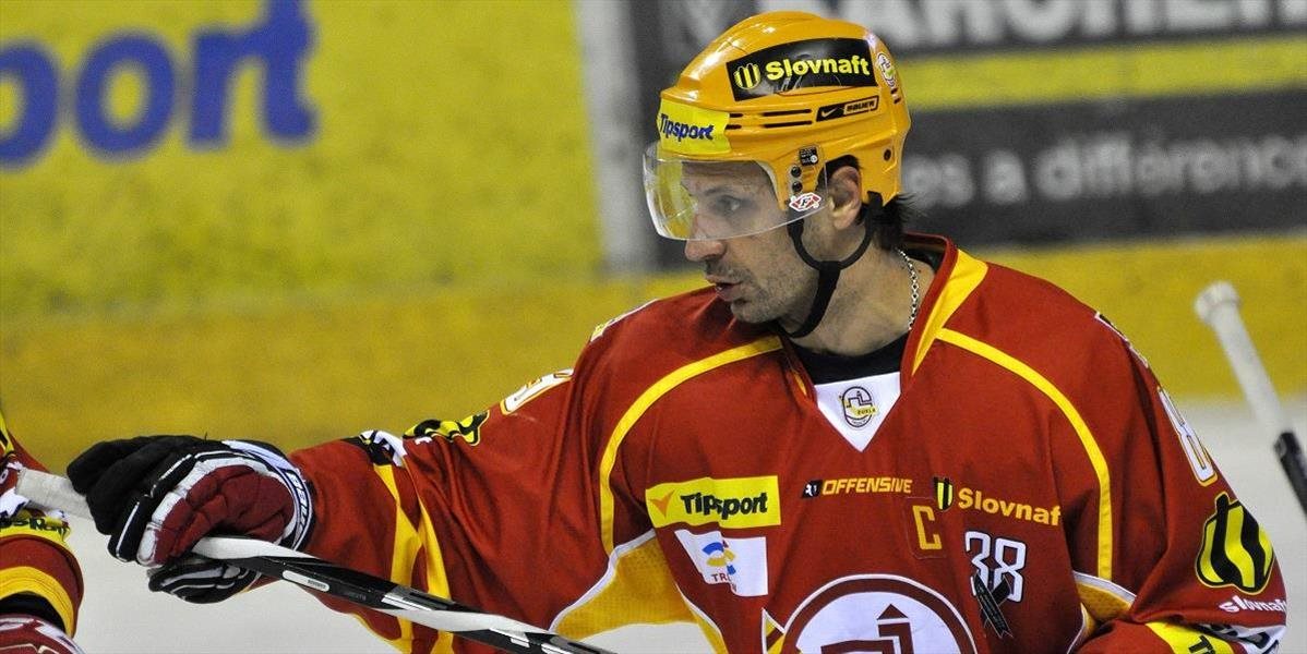 Slovenský hokejový útočník Ján Pardavý ukončil aktívnu kariéru