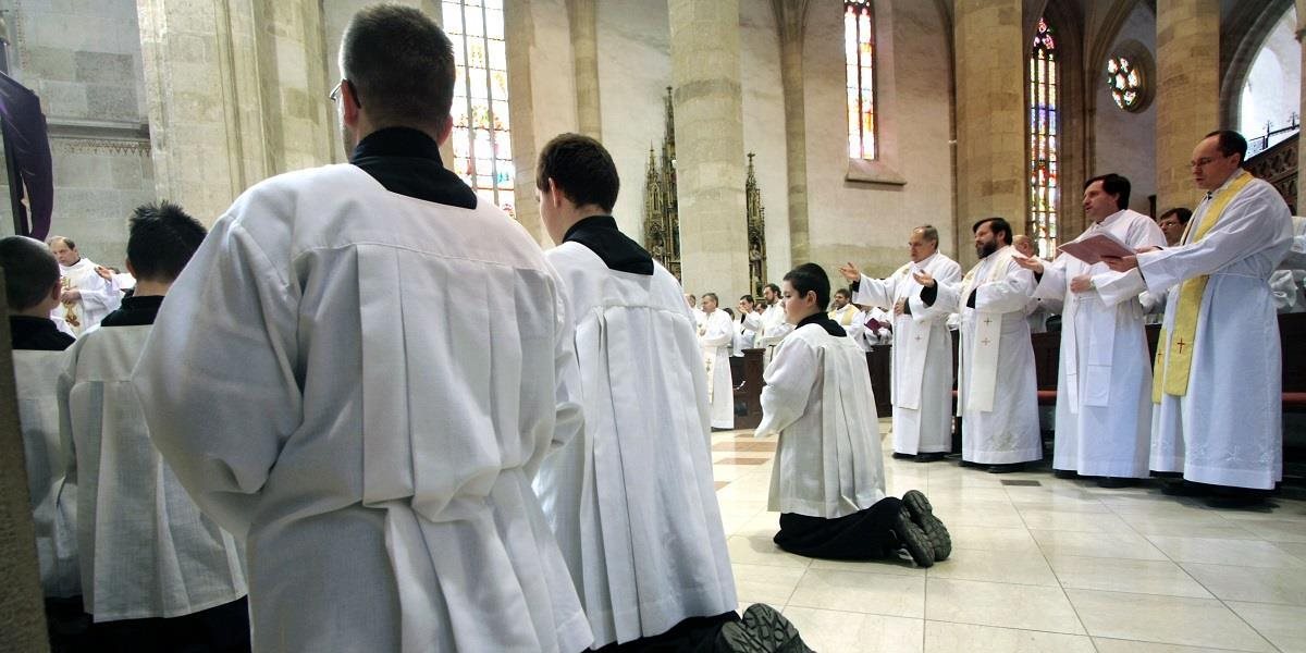 Katolíci na Slovensku i vo svete zajtra slávia Nanebovzatie Panny Márie