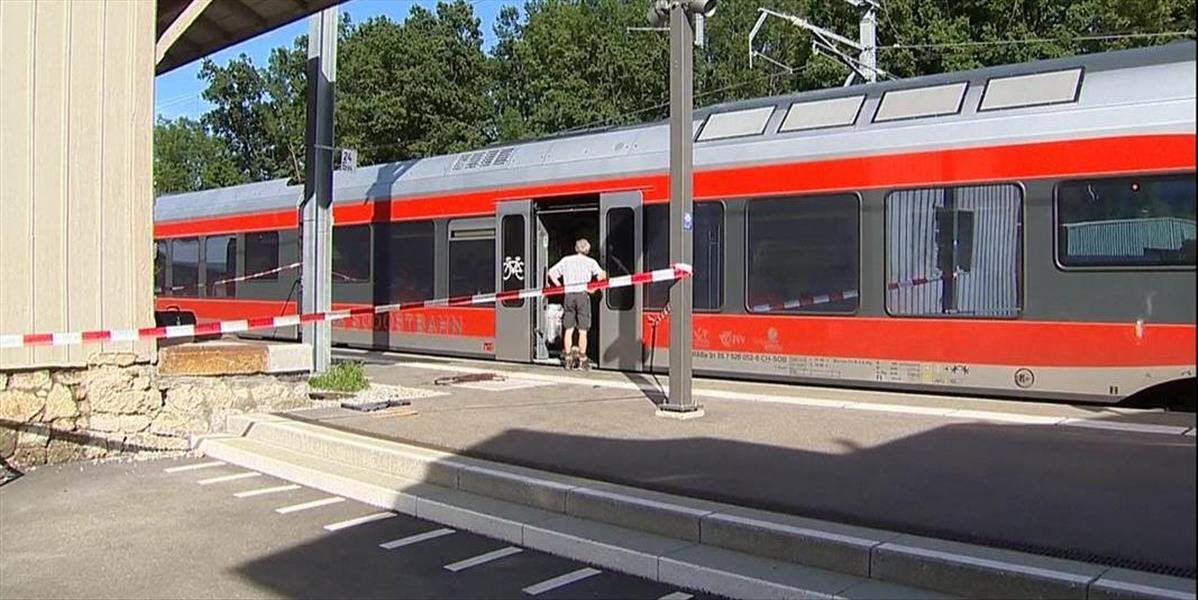 Žena podľahla zraneniam, ktoré utrpela pri útoku vo švajčiarskom vlaku