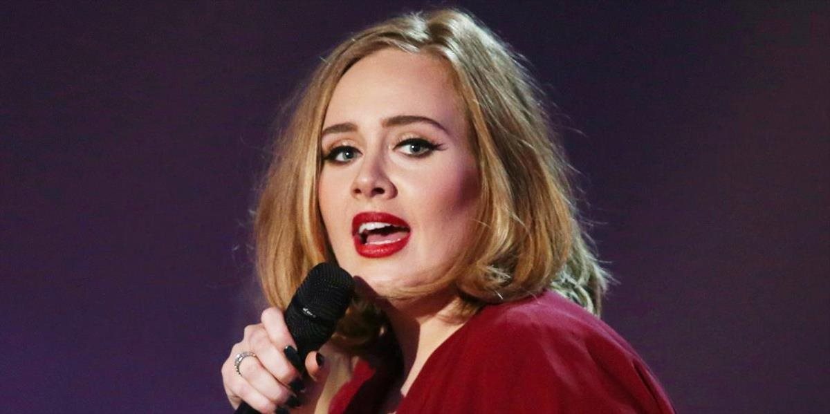 Adele odmietla ponuku vystúpiť počas Super Bowlu