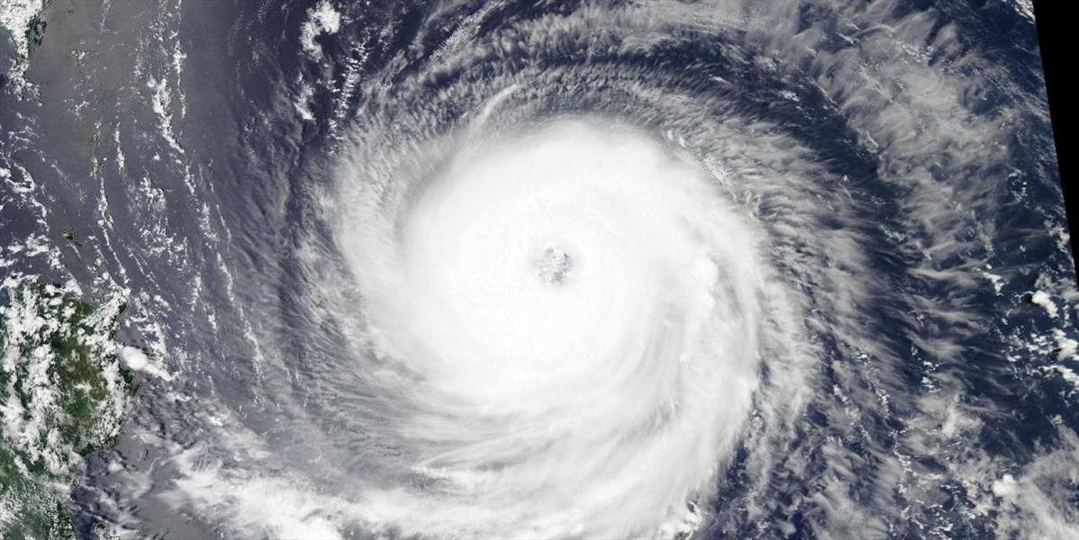 K východnému Japonsku sa blíži tajfún Čantchu