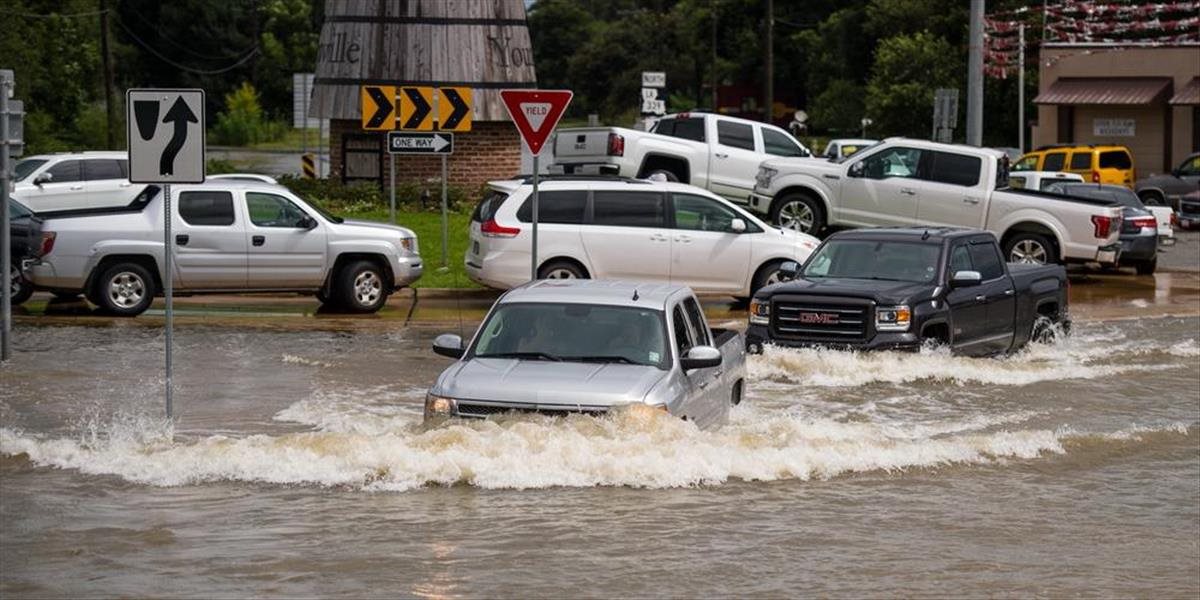 Počet obetí záplav v Louisiane stúpol na desať