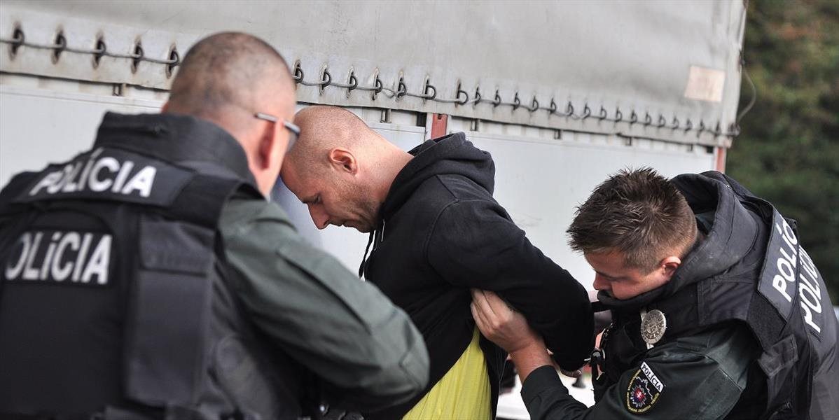 Polícia pri Kolbasove zadržala dvoch Gruzíncov bez dokladov, boli vyhostení