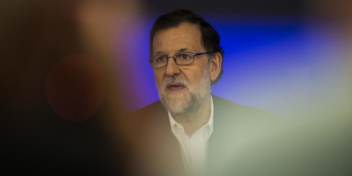 Dosluhujúci španielsky premiér Rajoy má mandát na rokovania o vytvorení vlády