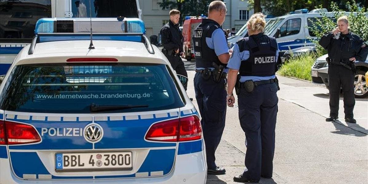 Muž zadržaný v Brandenbursku mal v byte aj predmety spojené s IS