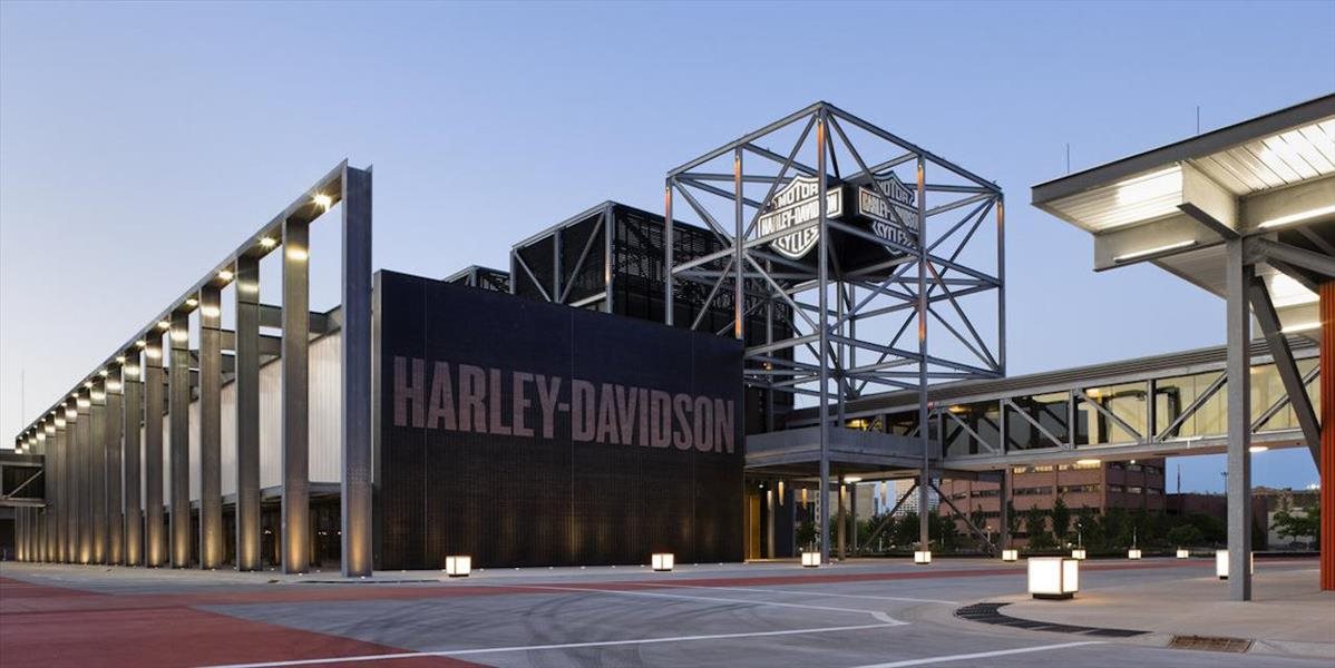 Za problém s emisiami zaplatí pokutu v USA aj Harley-Davidson