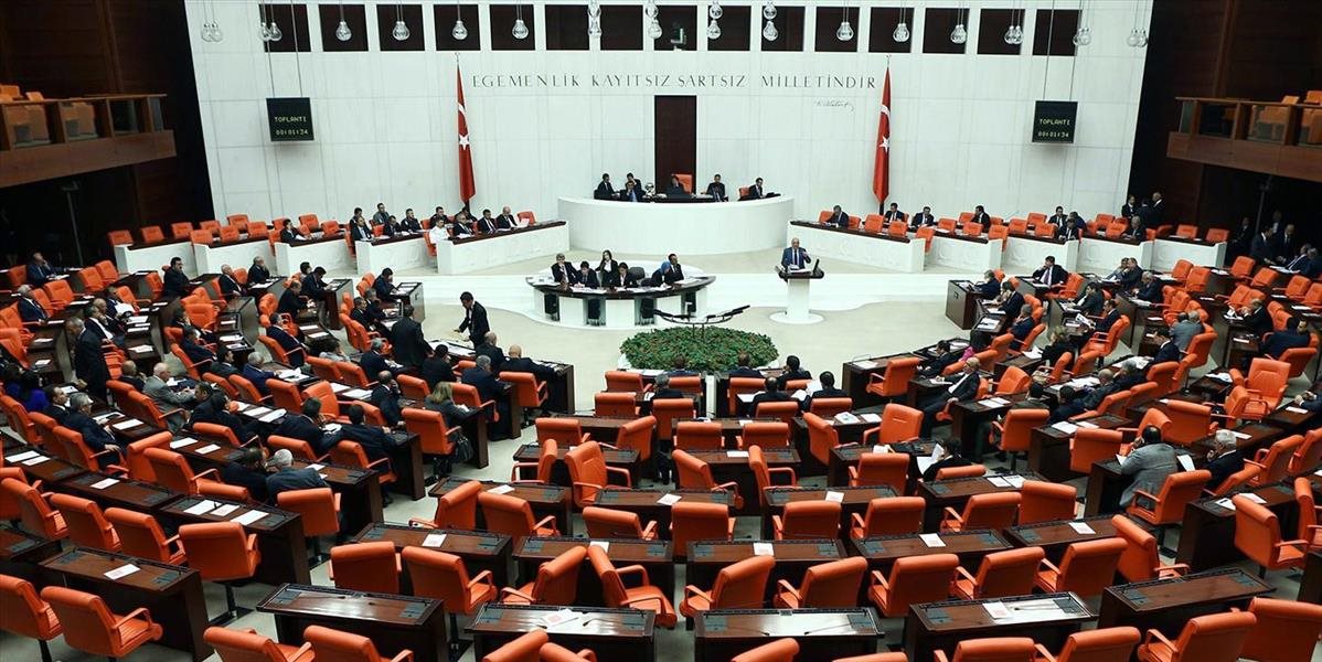 Turecký parlament schválil dohodu o zmierení sa s Izraelom