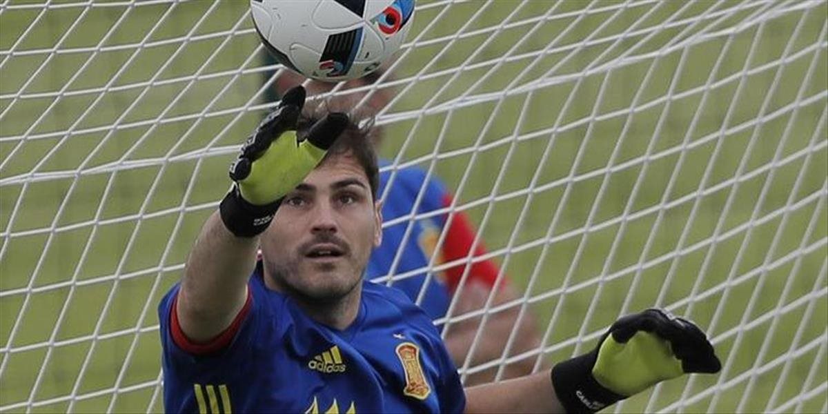 Futbalový brankár Casillas po osemnásty raz v sérii Ligy majstrov