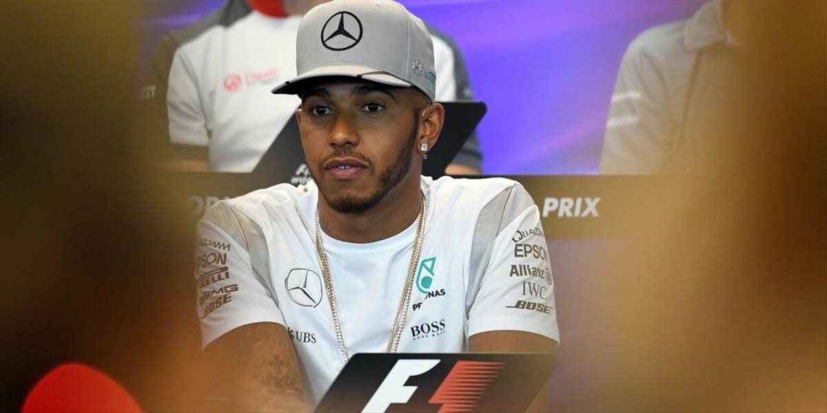 F1: Hamilton v Belgicku s trestom, Rosberg s veľkou šancou