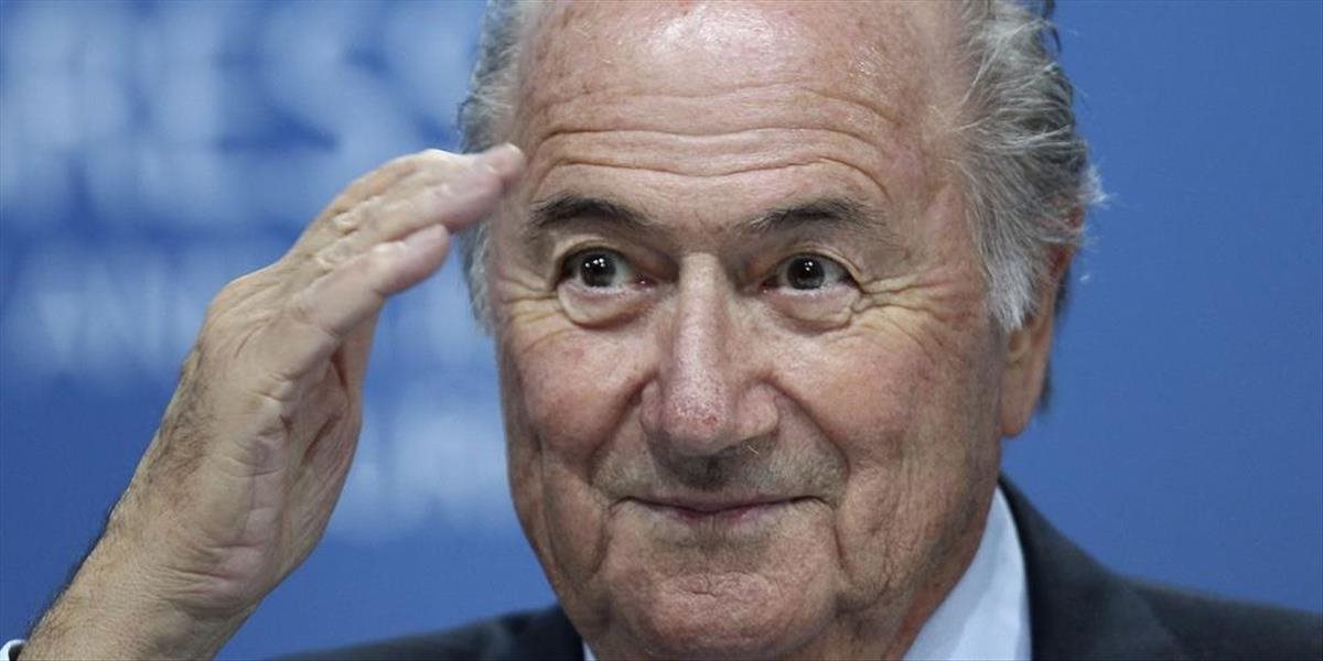 Blatter naznačil, že je pripravený prijať prehru