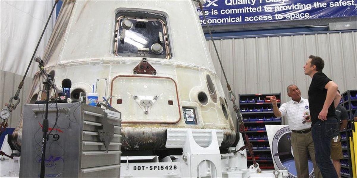 Nákladná vesmírna loď Dragon odštartovala z ISS a smeruje na Zem