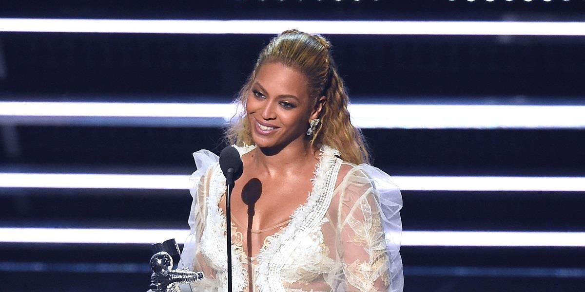 Udeľovanie MTV Video Music Awards ovládla Beyoncé