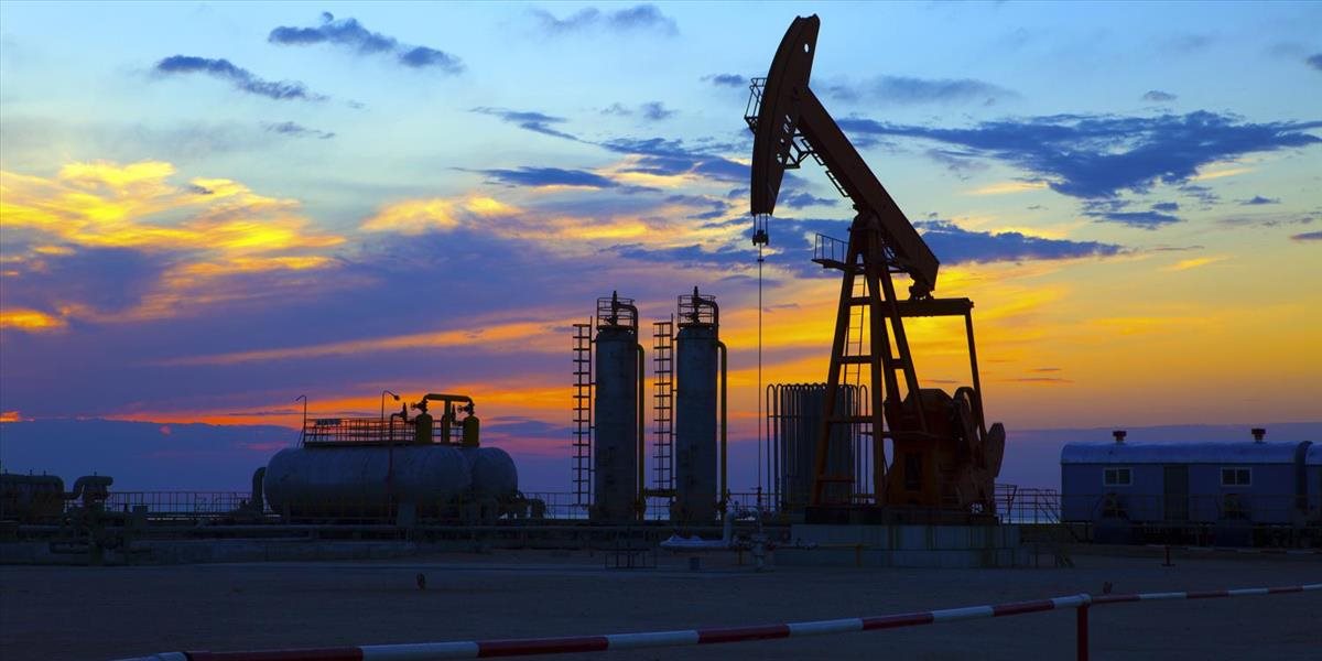 Ceny ropy klesajú, americká WTI sa obchoduje pod 47 USD za barel