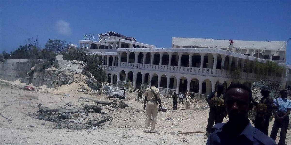 VIDEO Neďaleko prezidentského paláca v Mogadišu sa odpálil samovražedný útočník