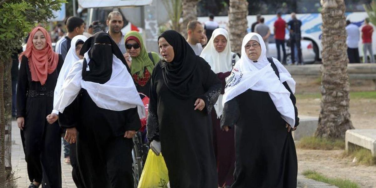 Egypt otvoril hraničný priechod s pásmom Gazy Rafah pre moslimských pútnikov