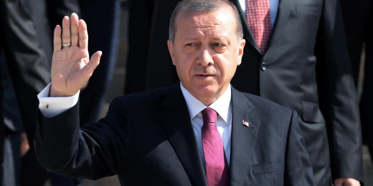 Erdogan: Turecko vyčistilo územie na severe Sýrie od IS a kurdských milícií
