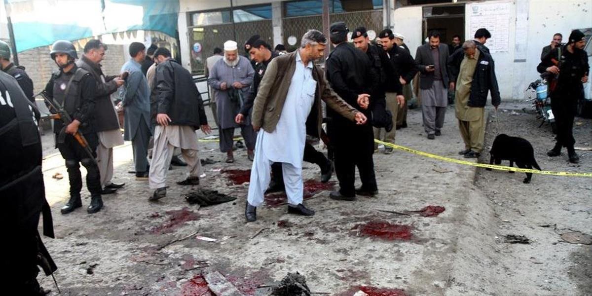 K bombovému útoku na súd v Pakistane sa prihlásil Taliban, zahynulo 14 ľudí