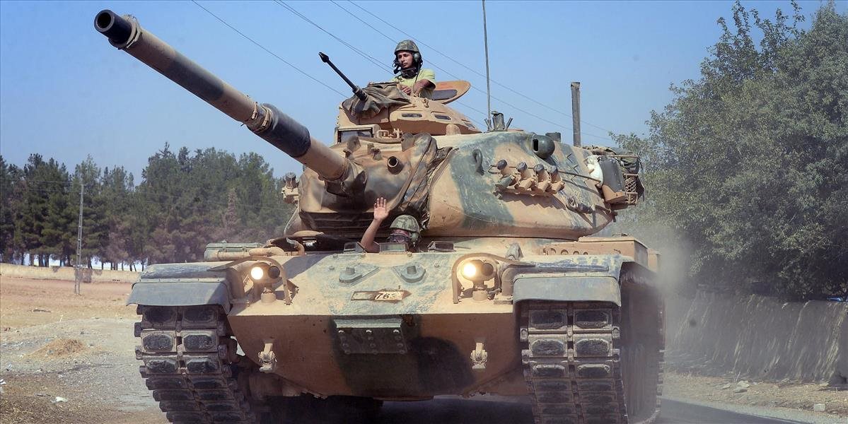 Turecko poslalo do Sýrie ďalšie tanky, spustilo novú fázu operácie Štít Eufratu