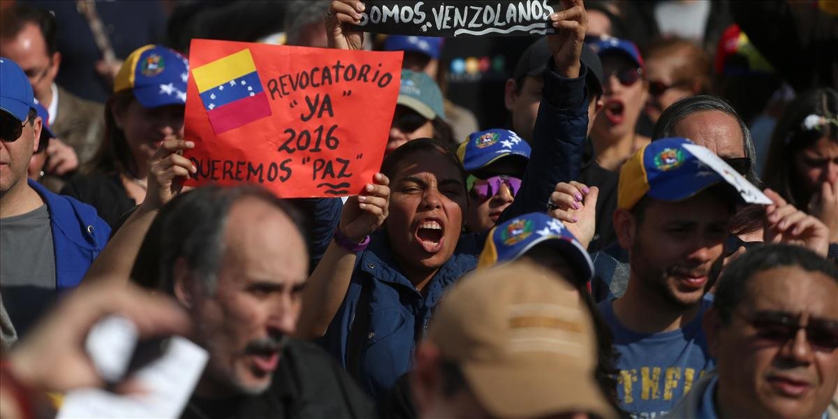 Demonštranti údajne privítali venezuelského prezidenta nadávkami