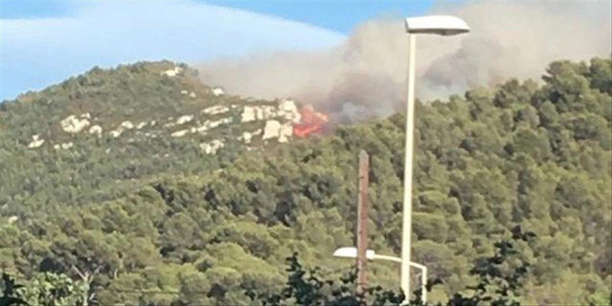 Lesný požiar v okolí Marseille zničil 250 hektárov