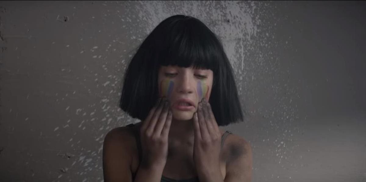 Speváčka Sia predstavila singel The Greatest