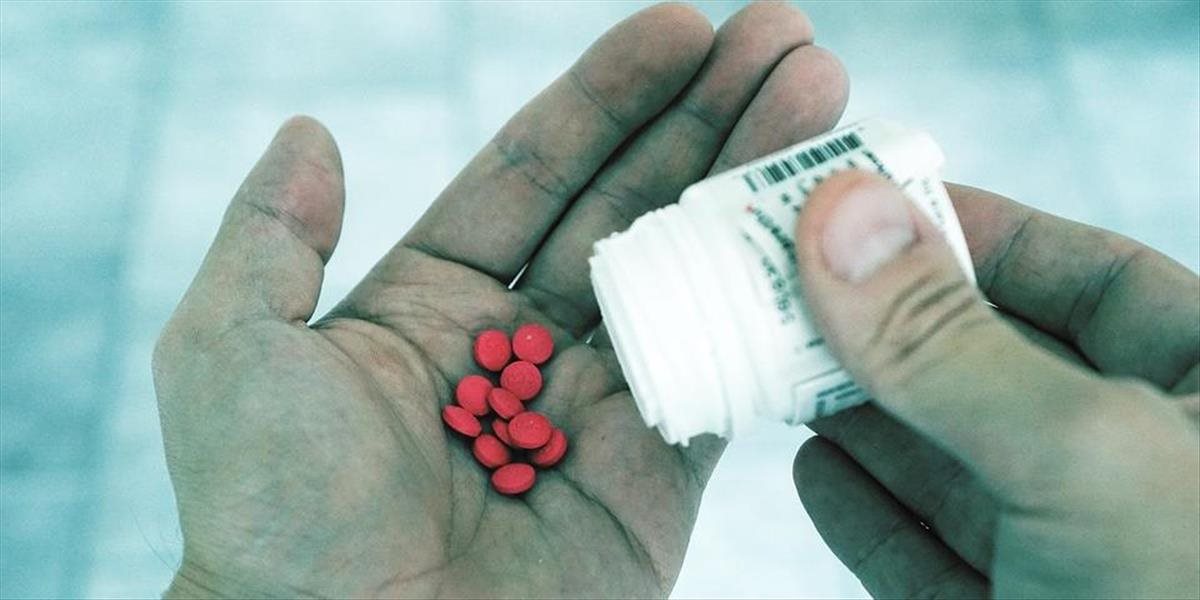 Európska komisia chce bojovať proti falzifikátom liekov a šarlatánom