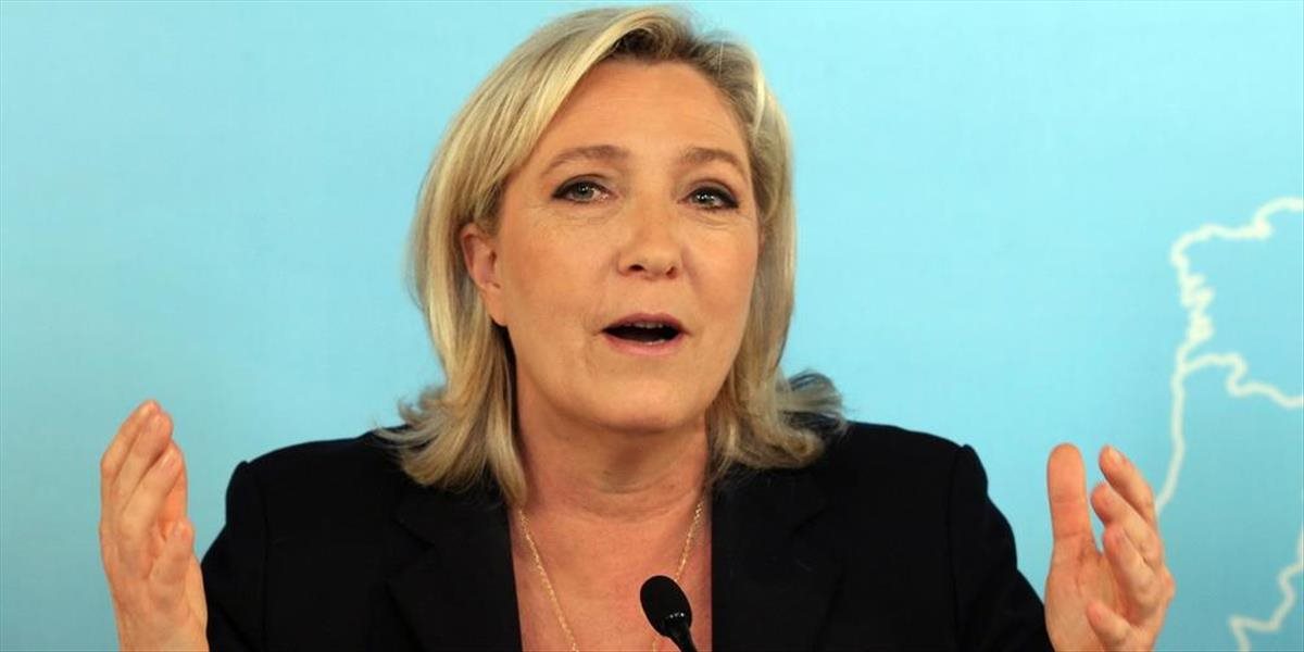 Le Penovej Národný front chcel mať akciu v českej Poslaneckej snemovni