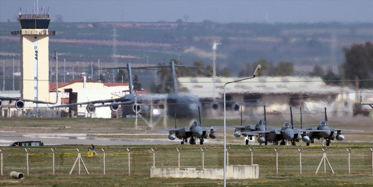Turecko zrušilo zákaz návštev nemeckých poslancov na základni Incirlik
