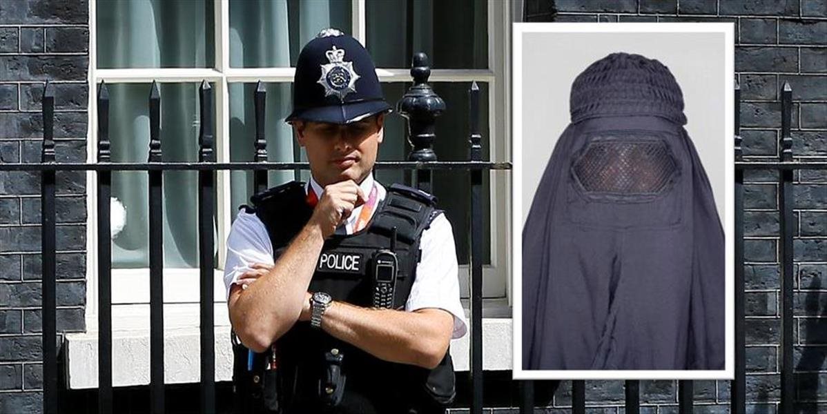 Ulice v britskom West Midlands majú strážiť moslimky, policajtkám chcú povoliť burky
