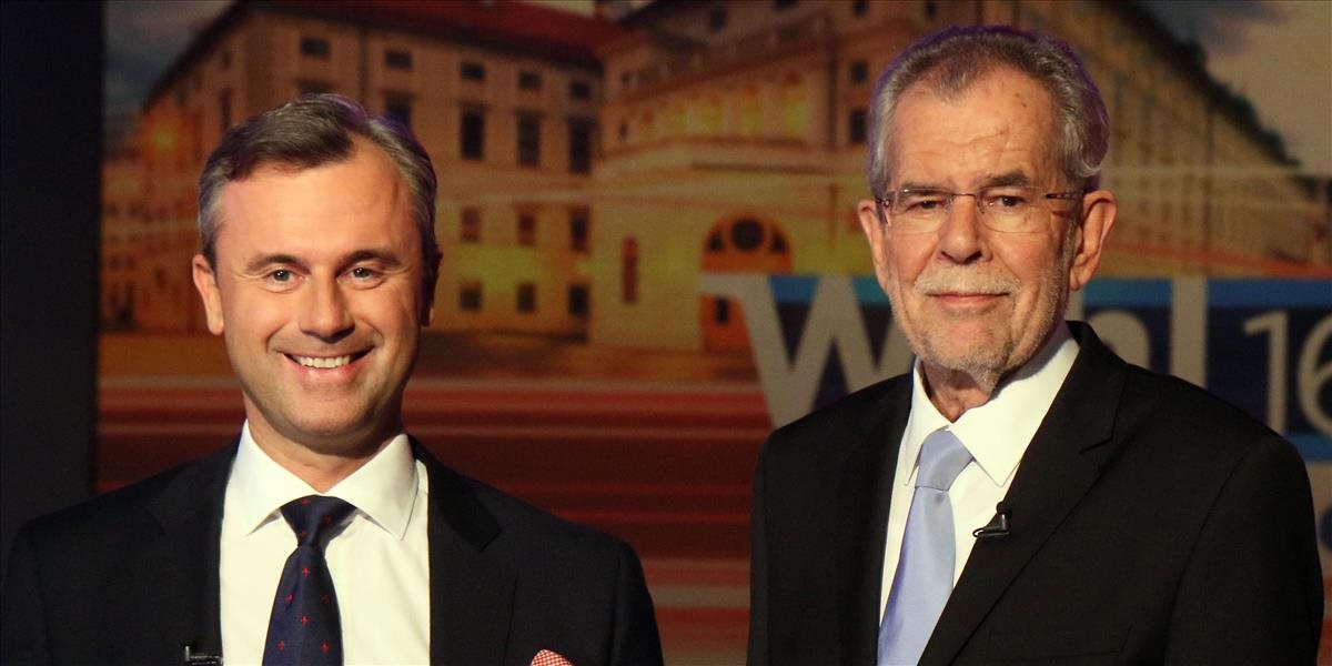 Obaja prezidentskí kandidáti Rakúska rátajú s odkladom volieb pre chybné obálky
