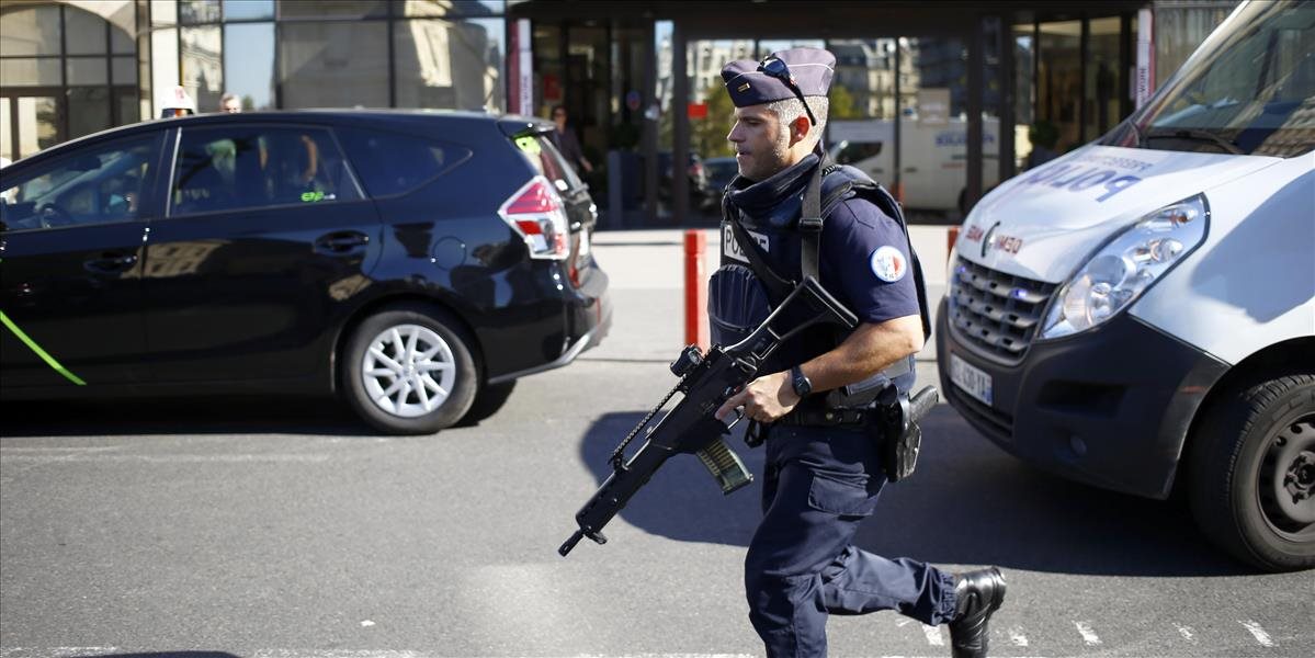 Francúzska polícia zadržala ďalšieho potenciálneho atentátnika, má iba 15 rokov