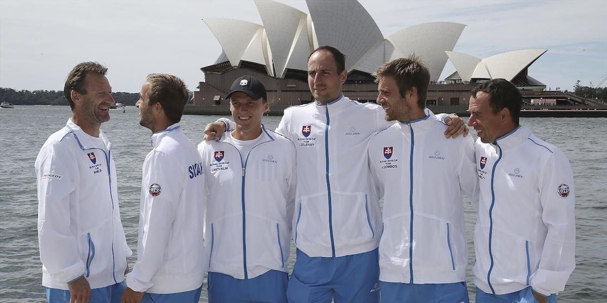 Davis Cup: Austrália vedie nad Slovenskom 2:0, Tomic zdolal Kovalíka
