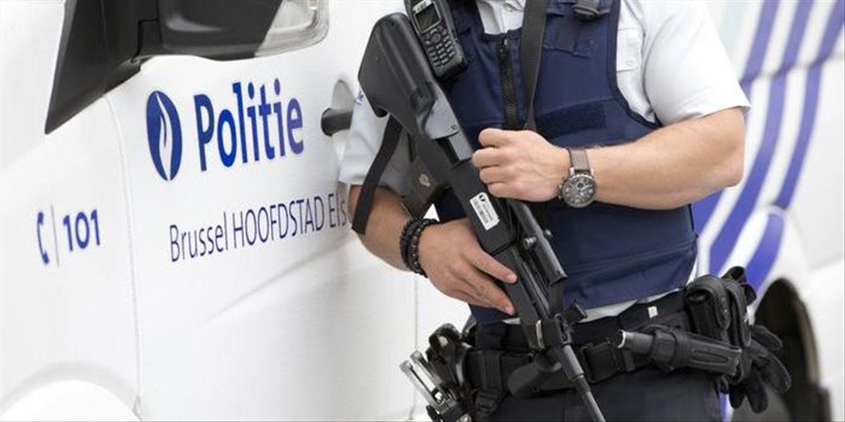 Pri policajnéj protiteroristickéj razii v Bruseli a Liége zadržali dve osoby