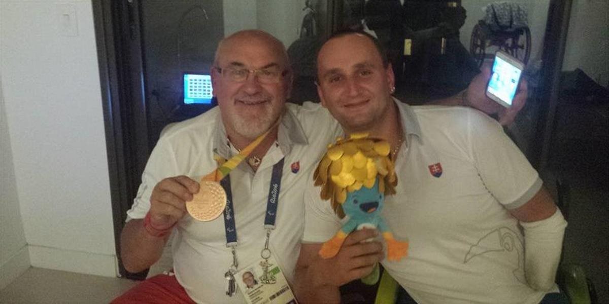 Slovenský reprezentant v lukostreľbe Peter Kinik získal v Riu bronzovú medailu