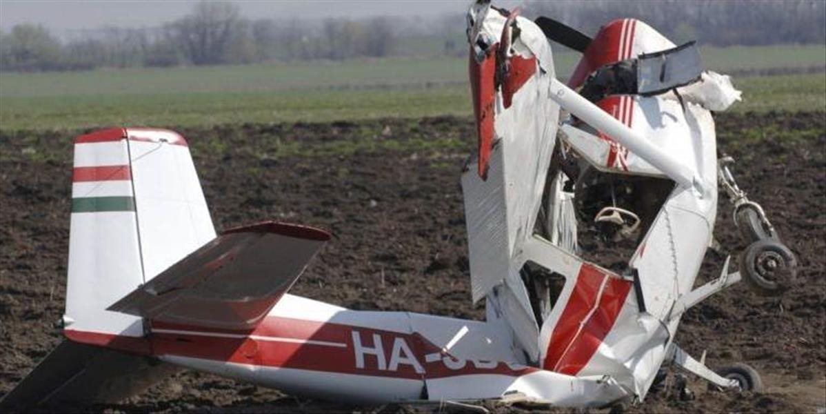 Štyri obete si vyžiadala zrážka menších lietadiel