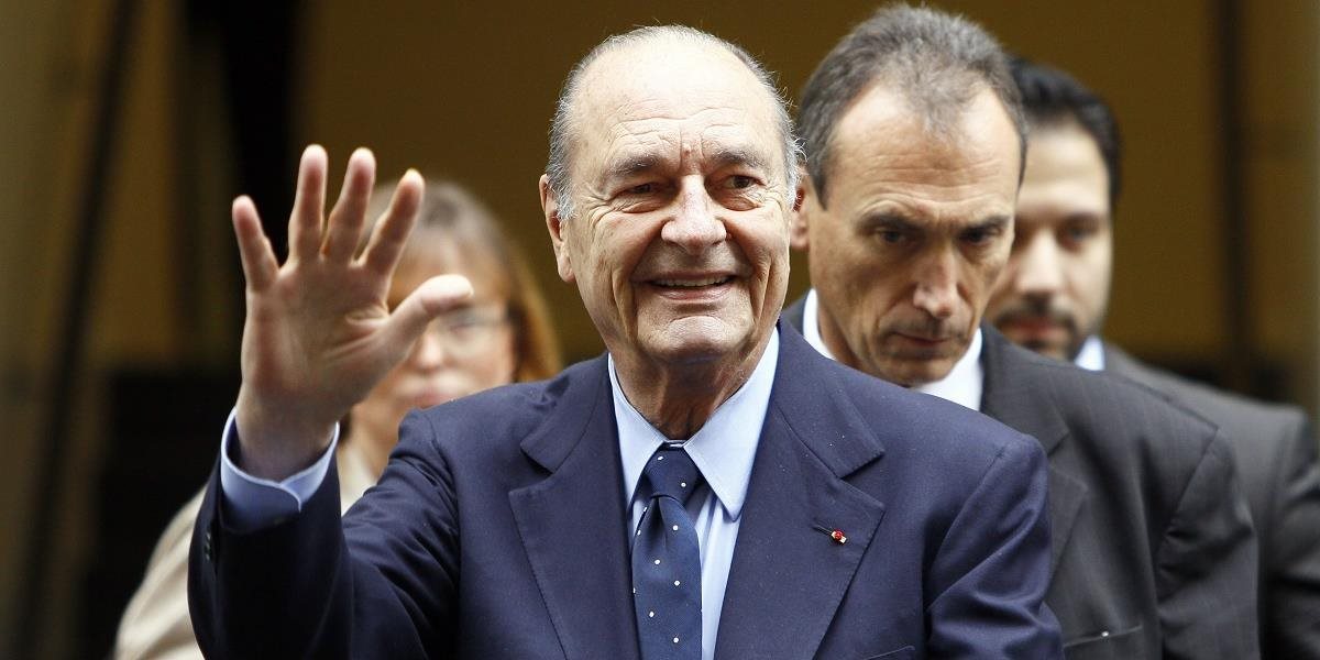 Francúzskeho exprezidenta Chiraca hospitalizovali kvôli pľúcnej infekcii
