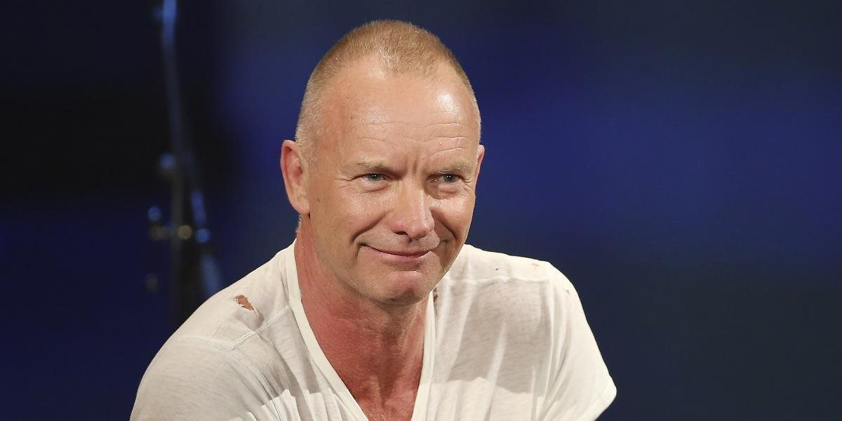 Anglický hudobník a spevák Sting predstavil skladbu 50,000