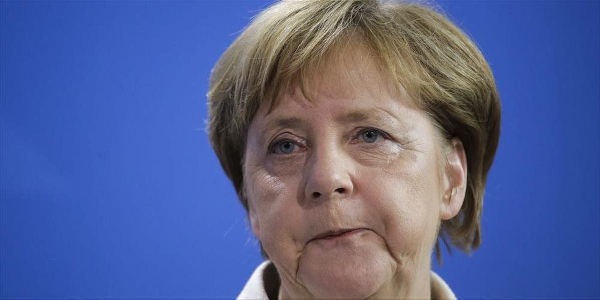 Merkelová: Beriem na seba zodpovednosť, politiku však nezmením